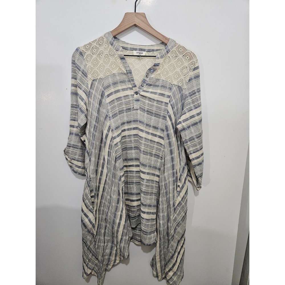 Umgee Boho Striped Sharkbite Tunic Top Blue Cream Crochet‎ Lace Pockets Medium